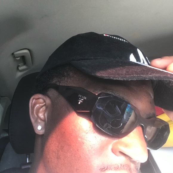 Ambitious - Picture 2 of 16